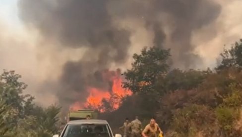 APOKALIPTIČNI PRIZORI IZ CRNE GORE: 14 mesta bez struje, vatrogasci nemoćni