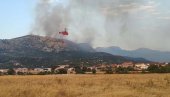ВАТРЕНИ ОБРУЧ ОКО ПОДГОРИЦЕ: Пожари на више фронтова, јак ветар носи дим и прети ширењу ватре