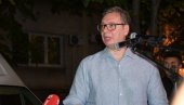 ВУЧИЋ ОДРЖАО ГОВОР НА САВСКОМ ВЕНЦУ: Бранићу Србију од оних споља и од њихових послушника