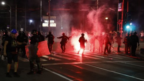 GDE ĆEMO VEČERAS VIDETI NOVO NASILJE I SILEDŽIJSTVO BLOKADERA? Sinoć su blokaderske horde uništile sve pred sobom, šta građane čeka večeras?