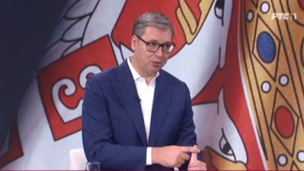 ПРОБЛЕМ ЈЕ ШТО НЕМАЈУ ПОЛИТИКУ Вучић: Политичке коловође оних који би да руше Србију седе ван ове земље