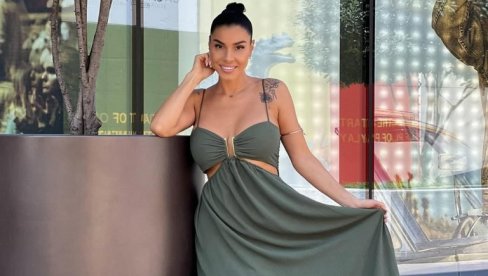 MIA BORISAVLJEVIĆ ZA NOVOSTI: Lepota je odraz unutrašnje sreće (FOTO) MIA BORISAVLJEVIĆ ZA NOVOSTI: Lepota je odraz unutrašnje sreće (FOTO)
