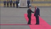 KAKAV DOČEK ZA PUTINA: Tramp ruskog predsednika dočekao na crvenom tepihu (VIDEO)