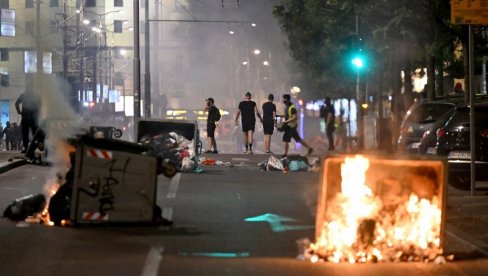 HULIGANI BLOKADERI PRIZNALI: Napali su policiju, evo kolika im je kazna HULIGANI BLOKADERI PRIZNALI: Napali su policiju, evo kolika im je kazna