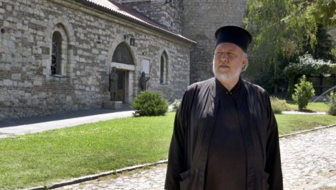 НА УДАРУ ЦРКВА И ПАТРИЈАРХ: Лажи о тајном потписивању темељног уговора са Приштином најпрљавија медијска кампања, каже Велибор Џомић НА УДАРУ ЦРКВА И ПАТРИЈАРХ: Лажи о тајном потписивању темељног уговора са Приштином најпрљавија медијска кампања, каже Велибор Џомић
