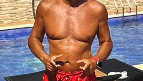 Da li je on najzgodniji srpski voditelj? Na pragu je 7. decenije (FOTO)