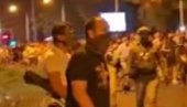 БЛОКАДЕРИ ТЕРОРИСТИ НАПАЛИ ПРОСТОРИЈЕ СРС: Шешељ прети осветом - Држава ће урадити свој посао, а ја свој БЛОКАДЕРИ ТЕРОРИСТИ НАПАЛИ ПРОСТОРИЈЕ СРС: Шешељ прети осветом - Држава ће урадити свој посао, а ја свој
