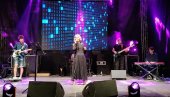 MUZIKA JE ZA MENE SPEKTAKL: Goca Tržan o predstojem druženju sa publikom, sreći u uspehu na profesionalnoj i privatnoj strani života (FOTO)