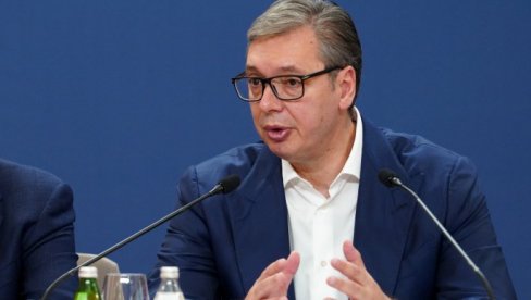ВУЧИЋ ОБЈАВИО СНИМАК НАСИЉА БЛОКАДЕРА И ПОРУЧИО: Нити их се ко плаши, нити кога брига! Примениће насиље - биће приведени, тачка (ВИДЕО)