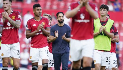 PET MINUTA SMO IZGUBILI KONTROLU Ruben Amorim utučen nakon remija Junajteda protiv Notingema PET MINUTA SMO IZGUBILI KONTROLU Ruben Amorim utučen nakon remija Junajteda protiv Notingema