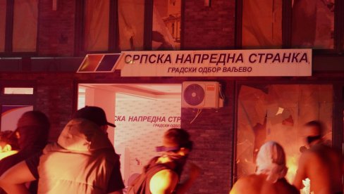 ЕРА ЛАЖИ НА ДРУШТВЕНИМ МРЕЖАМА (ВИДЕО) ЕРА ЛАЖИ НА ДРУШТВЕНИМ МРЕЖАМА (ВИДЕО)