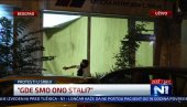 БЛОКАДНИ ТЕРОРИСТИ РАЗБИЛИ ПРОСТОРИЈЕ СНС НА ПАЛИЛУЛИ: Каменују, спаљују и уништавају све сто им се нађе на путу (ВИДЕО) БЛОКАДНИ ТЕРОРИСТИ РАЗБИЛИ ПРОСТОРИЈЕ СНС НА ПАЛИЛУЛИ: Каменују, спаљују и уништавају све сто им се нађе на путу (ВИДЕО)