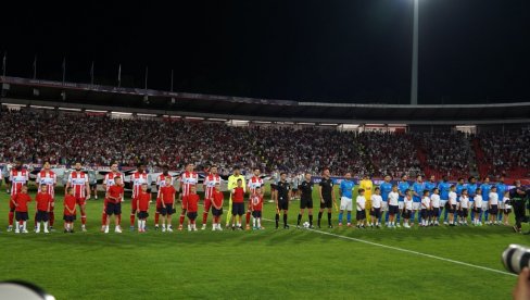 DELIJE GLEDAJU I NE VERUJU: NJihov ljubimac prešao u - PAFOS! DELIJE GLEDAJU I NE VERUJU: NJihov ljubimac prešao u - PAFOS!
