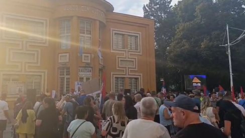 GRAĐANI PROTIV BLOKADA: Ustala je Loznica (VIDEO)