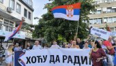 СТАРА ПАЗОВА ЈЕ УСТАЛА ПРОТИВ БЛОКАДА: Грађани желе назад нормалан живот који им је одузет (ФОТО/ВИДЕО)