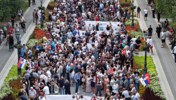 ГРАЂАНИ ПРОТИВ БЛОКАДА У 50 ГРАДОВА: Процене БИА и МУП о броју окупљених - више од 30.000 људи на улицама