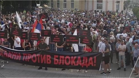 СРЕМКА МИТРОВИЦА ПРОТИВ БЛОКАДА: Недамо Србију, хоћемо слобуду и рад