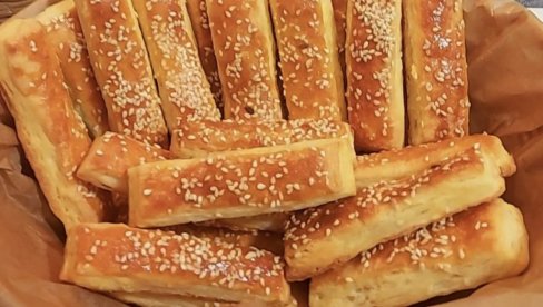 ŠTAPIĆI SA SIROM: Recept za brzu i ukusnu grickalicu ŠTAPIĆI SA SIROM: Recept za brzu i ukusnu grickalicu