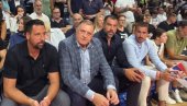NEKOLICINA USTAŠKE MLADEŽI ZVIŽDALA DODIKU NA UTAKMICI: Podržavaju Piculu i ukidanje Republike Srpske, mrze sve što je srpsko!
