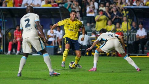 NIJE POMOGAO GOL RONALDA: Al Nasr ostao bez trofeja, ali Portugalac je ispisao istoriju fudbala NIJE POMOGAO GOL RONALDA: Al Nasr ostao bez trofeja, ali Portugalac je ispisao istoriju fudbala