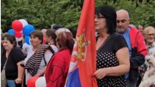 СЕНТА ЈЕ ПРОТИВ БЛОКАДА! Грађани исказали свој став (ВИДЕО) СЕНТА ЈЕ ПРОТИВ БЛОКАДА! Грађани исказали свој став (ВИДЕО)