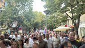 Ni organizatori, ni prisutni nisu verovali koliko se građana okupilo na na skupu protiv blokada Ni organizatori, ni prisutni nisu verovali koliko se građana okupilo na na skupu protiv blokada