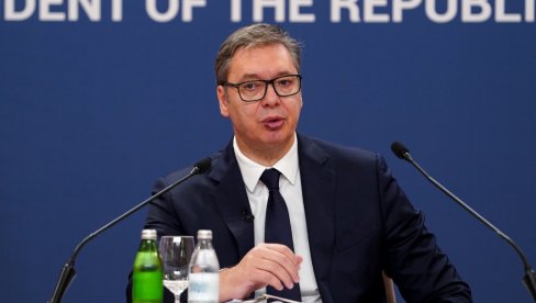 ПАДАЈУ РАТЕ ЗА СТАМБЕНЕ КРЕДИТЕ Вучић: Добијамо најнижу кредитну стопу у историји Србије ПАДАЈУ РАТЕ ЗА СТАМБЕНЕ КРЕДИТЕ Вучић: Добијамо најнижу кредитну стопу у историји Србије