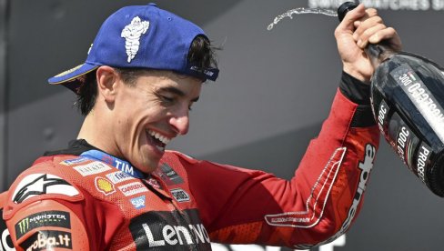 UZBUDLJIVA MOTOGP SPRINT TRKA! Katalunja videla sve - pad najbržeg, otmicu pobede... UZBUDLJIVA MOTOGP SPRINT TRKA! Katalunja videla sve - pad najbržeg, otmicu pobede...