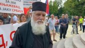 KO HOĆE DA MENJA SRBIJU, PRVO DA PROMENI SEBE Starešina knjaževačke crkve izneo jasan stav protiv blokada (VIDEO)