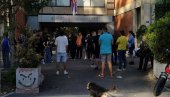 SRAMOTA: Blokaderi napravili leglo zaraze na Filozofskom fakultatu u Novom Sadu (FOTO/VIDEO)