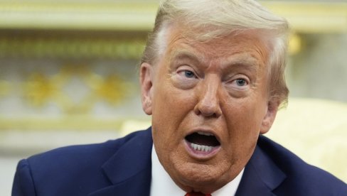 ПУТИН И ЗЕЛЕНСКИ НИСУ СПРЕМНИ Трамп објавио - Ускоро ће се нешто догодити у Украјини