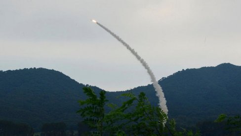 KIMOV ODGOVOR TRAMPU Modernizacija PVO sistema Severne Koreje: Napredak Pongae raketa i jačanje integrisane vazduhoplovne odbrane (VIDEO) KIMOV ODGOVOR TRAMPU Modernizacija PVO sistema Severne Koreje: Napredak Pongae raketa i jačanje integrisane vazduhoplovne odbrane (VIDEO)
