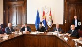 HVALA PATRIJARHU ŠTO NAS JE OKUPIO: Vučić prisustvovao prvoj sednici odbora povodom proslave Dva veka Matice srspke (FOTO) HVALA PATRIJARHU ŠTO NAS JE OKUPIO: Vučić prisustvovao prvoj sednici odbora povodom proslave Dva veka Matice srspke (FOTO)