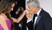 О КЛУНИЈЕВИМА НЕ ПРЕСТАЈЕ ДА СЕ ПРИЧА: Можда је његова премијера филма, али је она украла сав шоу