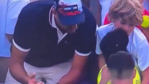 ZGROZIO ČITAV SVET: Svi pričaju o sramnom potezu sa Ju-Es opena (VIDEO) ZGROZIO ČITAV SVET: Svi pričaju o sramnom potezu sa Ju-Es opena (VIDEO)