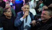 ЗАДОВОЉСТВО ЈЕ БИТИ НА МАЊАЧИ СА СЛОБОДНИМ СРБИМА : Сенатор Републике Српске Александар Вулин на Мањачи са председником Милорадом Додиком