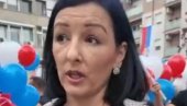 МУКА МИ ЈЕ ОД БЛОКАДА Мајка из Старе Пазове послала моћну поруку:Желим да моја деца наставе школовање без проблема, зато подржавам Вучића