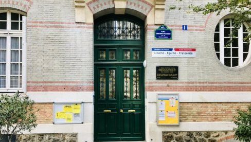 AUTORITET NA ISPITU: Francuski đaci i profesori od danas se vraćaju u škole uz zebnju na bezbednosnom i finansijskom planu AUTORITET NA ISPITU: Francuski đaci i profesori od danas se vraćaju u škole uz zebnju na bezbednosnom i finansijskom planu