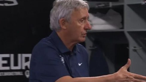 PEŠIĆA JE ODUŠEVIO! Selektor Srbije ušao u svlačionicu i pružio ruku jednom igraču (VIDEO)