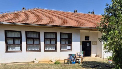U OGLAĐENOVCU KOD VALJEVA PONOVO OTVORENO ISTURENO ODELJENJE OŠ MILOVAN GLIŠIĆ IZ VALJEVSKE KAMENICE Školsko zvono posle 12 leta U OGLAĐENOVCU KOD VALJEVA PONOVO OTVORENO ISTURENO ODELJENJE OŠ MILOVAN GLIŠIĆ IZ VALJEVSKE KAMENICE Školsko zvono posle 12 leta