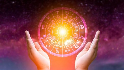 STIŽE NAM POMRAČENJE KRVAVOG MESECA U RIBAMA: Smatra se jednim od najvažnijih astroloških događaja i uticaće na svaki znak STIŽE NAM POMRAČENJE KRVAVOG MESECA U RIBAMA: Smatra se jednim od najvažnijih astroloških događaja i uticaće na svaki znak
