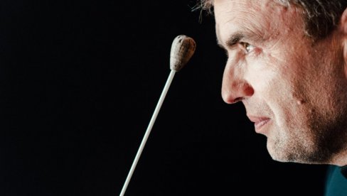 ZAUVEK ĆE OSTATI U SEĆANJU: Od Gabrijela Felca, šefa dirigenta BGF, oprostili se Zubin Mehta i Nemanja Radulović