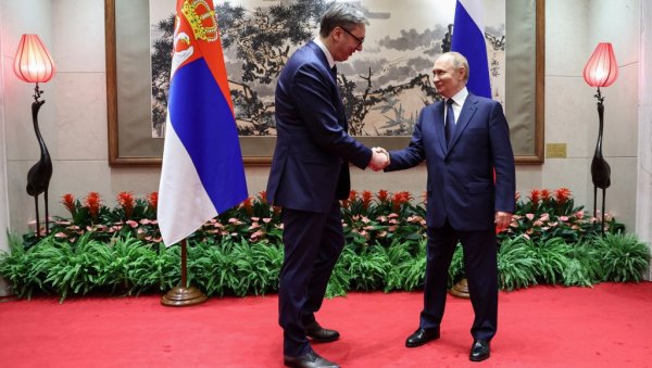 ПУТИН УПОЗОРИО ВУЧИЋА: Неки би желели да те не виде на челу Србије! Важно је што Србија чува своју независност ПУТИН УПОЗОРИО ВУЧИЋА: Неки би желели да те не виде на челу Србије! Важно је што Србија чува своју независност
