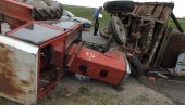 ТРАГЕДИЈА КОД ВРАЊА: Син возио мајку трактором, погинула када су се преврнули