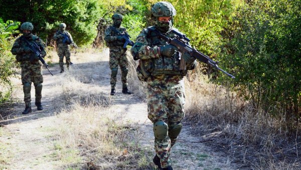 ИЗМЕНЕ И ДОПУНЕ ЗАКОНА О ВОЈСЦИ СРБИЈЕ: Расправа у Скупштини у уторак