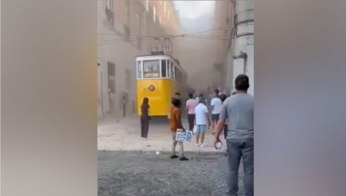VELIKI BROJ MRTVIH I RANJENIH U LISABONU: Popularna žičara iskliznula iz šina i srušila se (VIDEO)