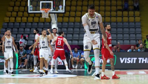 VELIKI USPEH BOSNE I HERCEGOVINE: Pobeđena je Gruzija i obezbeđen plasman u osminu finala Evorbasketa VELIKI USPEH BOSNE I HERCEGOVINE: Pobeđena je Gruzija i obezbeđen plasman u osminu finala Evorbasketa