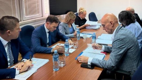 STIŽEMO DO CILJA Siniša Mali objavio sjajne vesti za građane! (FOTO) STIŽEMO DO CILJA Siniša Mali objavio sjajne vesti za građane! (FOTO)
