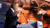 МЕДВЕД ЈЕ МЕДВЕД: Ово је Путинов коментар на фотографију која је обишла свет
