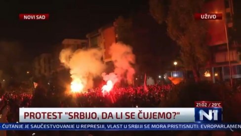 POČEO HAOS: Blokaderi u crnom krenuli sa paljenjem Novog Sada! (FOTO)